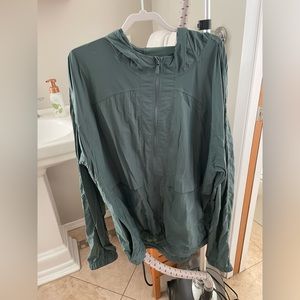 Lululemon hooded light jacket